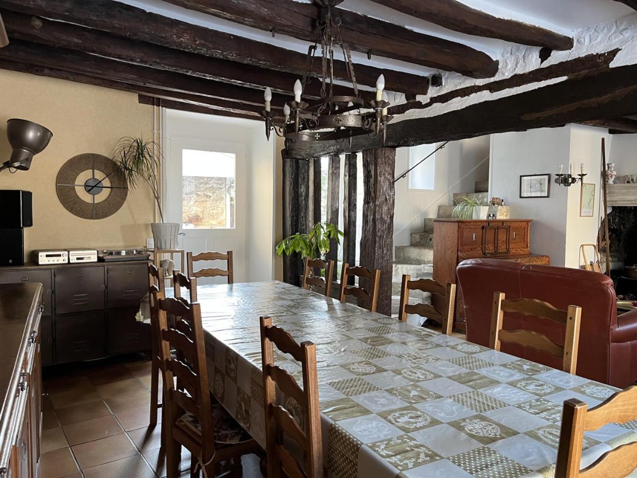 2 chambres dans maison de campagne avec piscine intérieure Lagery Extérieur photo