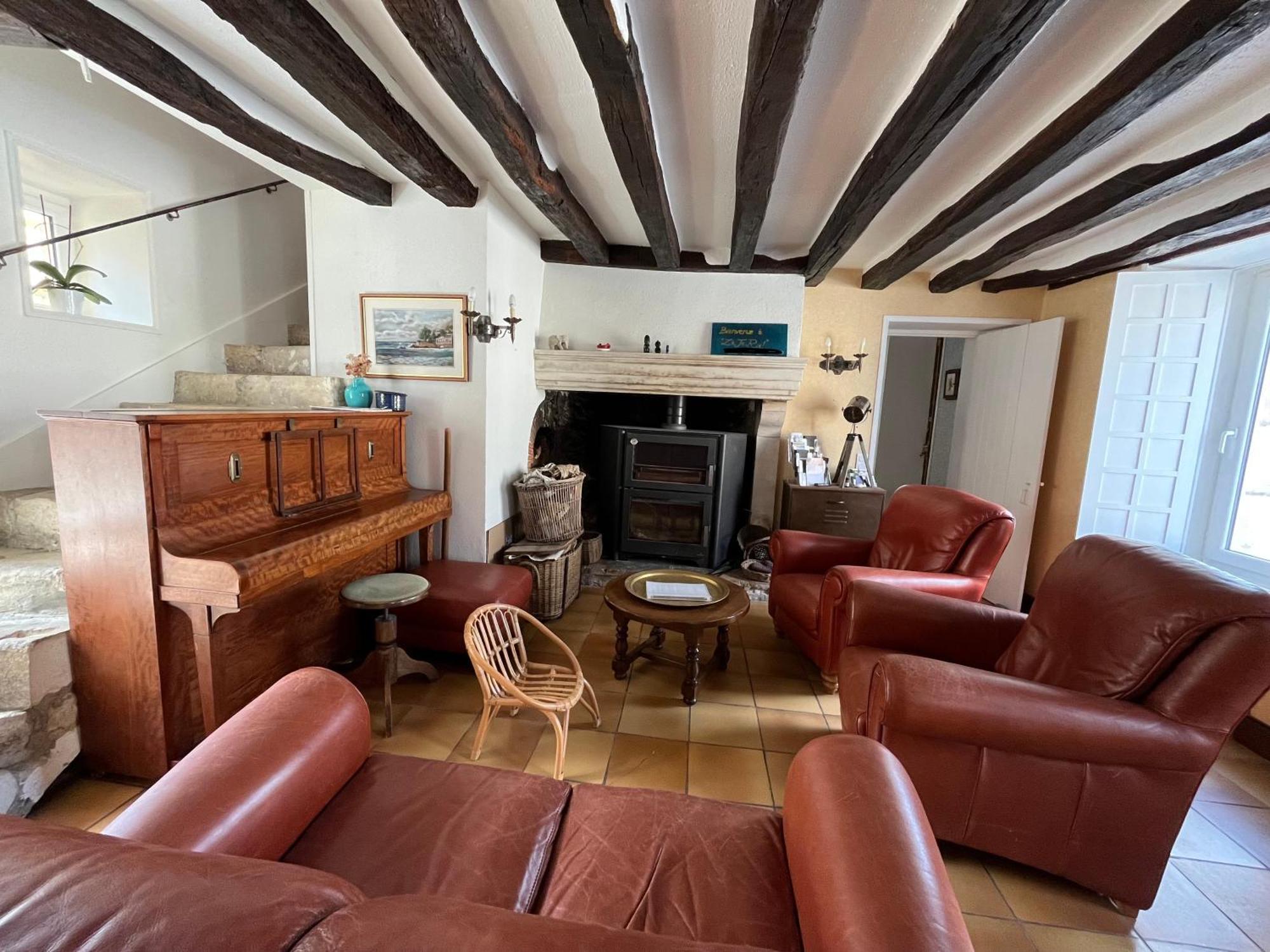 2 chambres dans maison de campagne avec piscine intérieure Lagery Extérieur photo